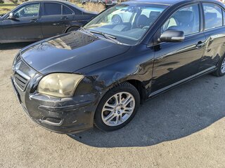 2007 Toyota Avensis II Рестайлинг, чёрный, 550000 рублей, вид 1