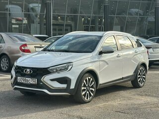 2025 Lada (ВАЗ) Vesta SW Cross I Рестайлинг (NG), белый, 1499000 рублей, вид 3