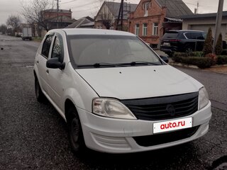 2015 Renault Logan I Рестайлинг, белый, 320000 рублей, вид 1