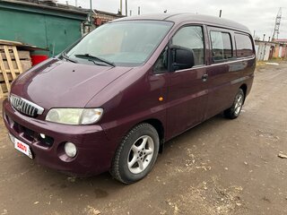 1998 Hyundai H200 I, красный, 750000 рублей, вид 1