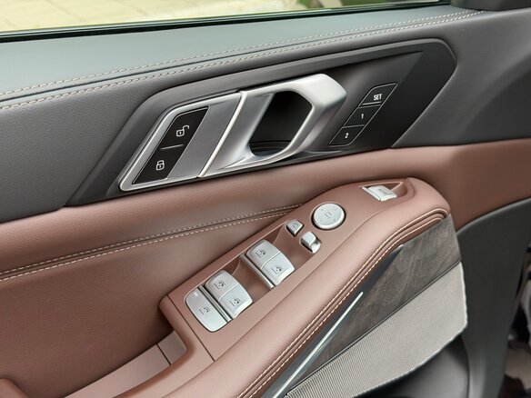 2026 BMW X5 Long 30Li IV (G05/G18) Рестайлинг, чёрный, 9200000 рублей - вид 13
