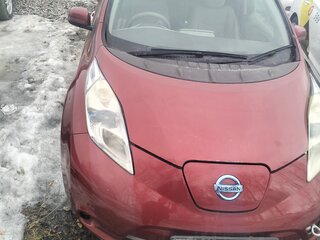 2012 Nissan Leaf I (ZE0/AZE0), пурпурный, 400000 рублей, вид 1