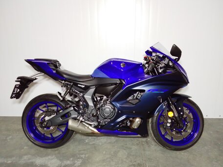 2022 Yamaha YZF-R7, синий, 829000 рублей, вид 4