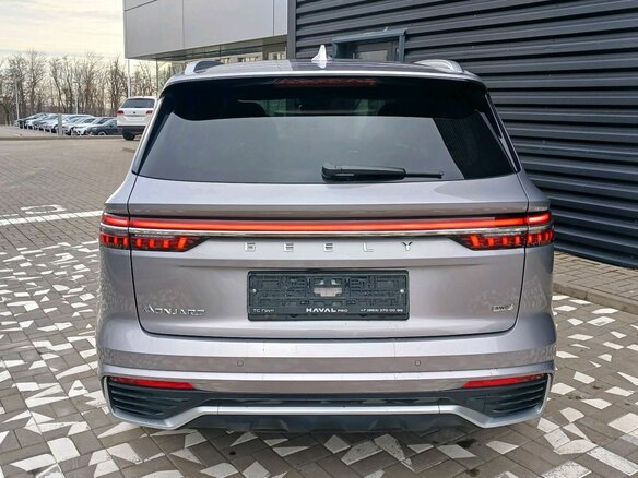 2024 Geely Monjaro I, серый, 3375000 рублей - вид 5