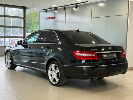 2012 Mercedes-Benz E-Класс 300 IV (W212, S212, C207), чёрный, 1627000 рублей, вид 4