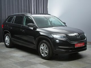 2020 Skoda Kodiaq I, чёрный, 2299000 рублей, вид 3