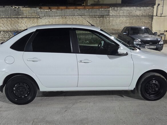 2023 Lada (ВАЗ) Granta Euro-2 I Рестайлинг, белый, 730000 рублей - вид 3