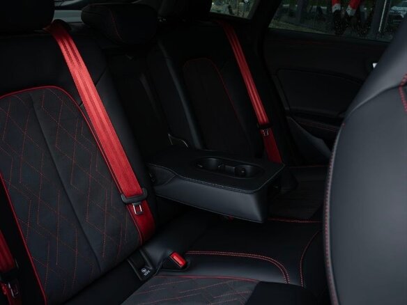 2025 Audi A5 L Sportback III (B10), серый, 5900000 рублей - вид 4