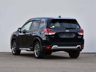 2018 Subaru Forester V, чёрный, 2300000 рублей, вид 3