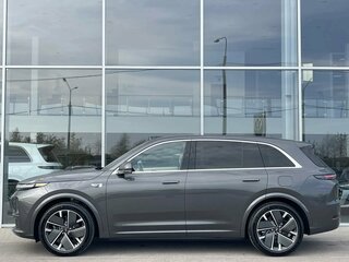 2026 Li Auto (Lixiang) L7 52.3 kWh I Рестайлинг, серый, 10690000 рублей, вид 4