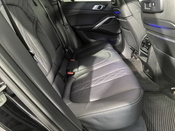 2020 BMW X6 30d III (G06), чёрный, 8980000 рублей - вид 14