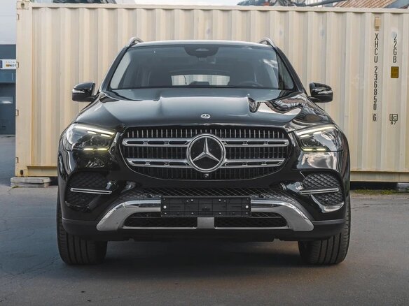 2026 Mercedes-Benz GLE 350 II (V167) Рестайлинг, белый - вид 1