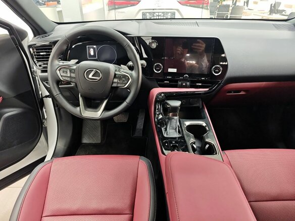 2026 Lexus NX 200 II, белый, 7100000 рублей - вид 8