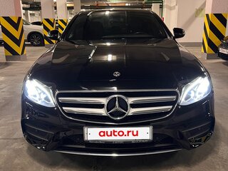 2018 Mercedes-Benz E-Класс 200 V (W213, S213, C238), чёрный, 3800000 рублей, вид 2