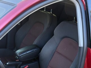 2010 Audi A3 II (8P) Рестайлинг 2, пурпурный, 570000 рублей, вид 5