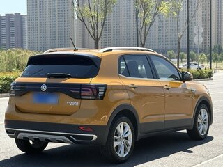 2022 Volkswagen T-Cross I (China Market), жёлтый, 2000000 рублей, вид 3