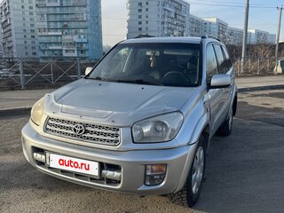 2000 Toyota RAV4 II (XA20), серебристый, 680000 рублей, вид 1