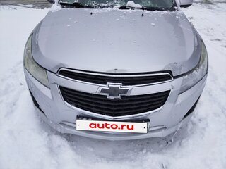 2013 Chevrolet Cruze I Рестайлинг, серебристый, 620000 рублей, вид 2