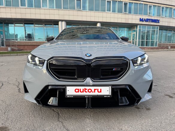 2024 BMW M5 VII (G90), серый, 17900000 рублей - вид 9
