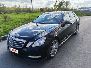 2013 Mercedes-Benz E-Класс 200 7G-Tronic IV (W212, S212, C207), чёрный, 2100000 рублей, вид 1