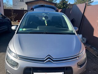 2017 Citroen C4 Picasso Grand II Рестайлинг, серебристый, 1550000 рублей, вид 4