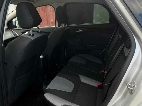 2013 Ford Focus III, серебристый, 690000 рублей - вид 6