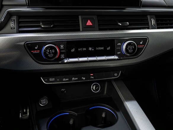 2019 Audi A4 40 TDI V (B9) Рестайлинг, серый, 3299000 рублей - вид 22