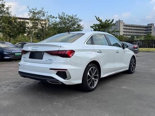 2022 Audi A3 35 TFSI Long IV (8Y), белый, 1870000 рублей, вид 4