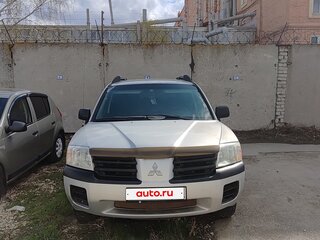 2003 Mitsubishi Endeavor, серебристый, 380000 рублей, вид 1