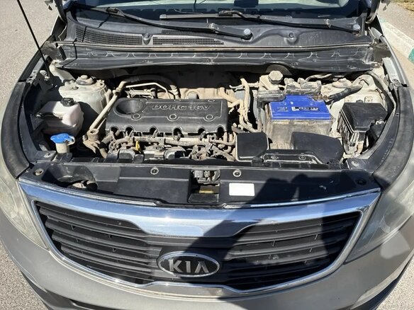 2010 Kia Sportage III, серебристый, 1370000 рублей - вид 8