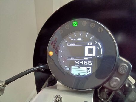 2020 Yamaha XSR900, белый, 850000 рублей, вид 3