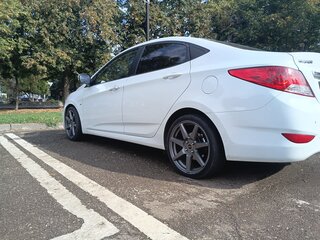 2011 Hyundai Solaris I, белый, 759000 рублей, вид 3