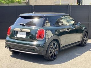 2022 Mini Hatch Cooper III (F55/F56) Рестайлинг 2, чёрный, 2127999 рублей, вид 5