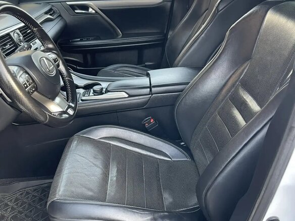 2017 Lexus RX 200t IV, белый, 3799999 рублей - вид 7