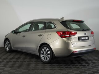 2017 Kia Ceed II Рестайлинг, серебристый, 1420000 рублей, вид 2