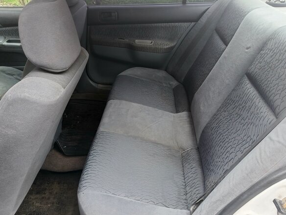 2000 Mitsubishi Lancer Cedia IX, белый, 190000 рублей - вид 5