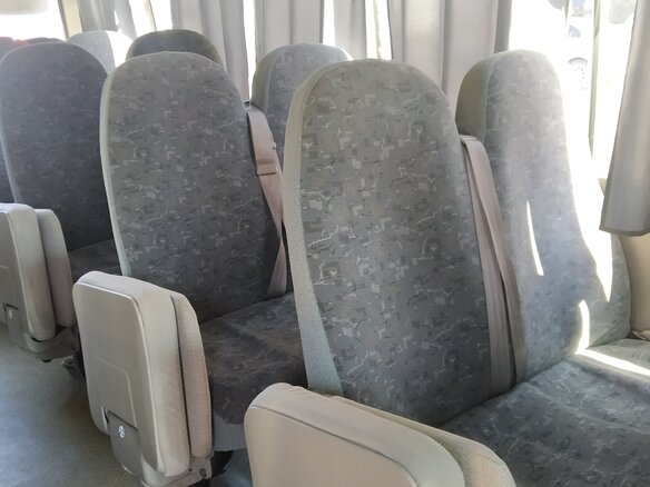 2003 Toyota Coaster, белый, 1650000 рублей - вид 6