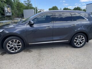 2019 Kia Sorento III Prime Рестайлинг, серый, 3700000 рублей, вид 4