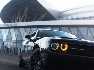 2017 Dodge Challenger III Рестайлинг 2, чёрный, 3900000 рублей, вид 5