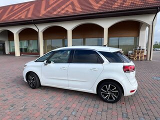 2017 Citroen C4 Picasso II Рестайлинг, белый, 1250000 рублей, вид 5