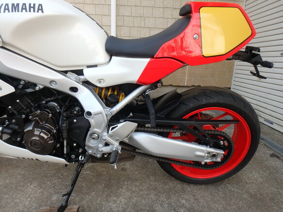 2024 Yamaha XSR900, красный, 1470000 рублей - вид 12