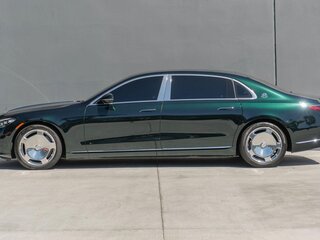 2025 Mercedes-Benz Maybach S-Класс 580 II (Z223), зелёный, 24249132 рублей, вид 2