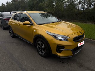 2021 Kia XCeed I, жёлтый, 1890000 рублей, вид 3