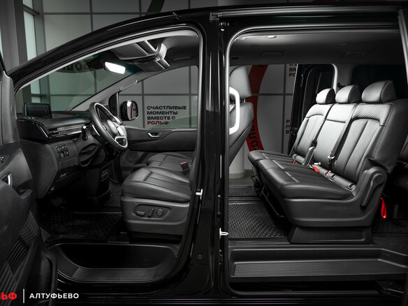 2025 Hyundai Staria I, чёрный, 6890000 рублей - вид 7