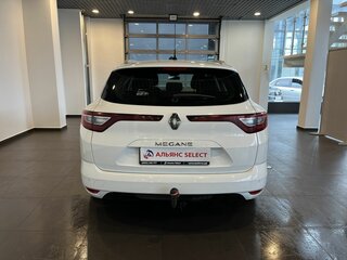 2018 Renault Megane IV, белый, 1472000 рублей, вид 4