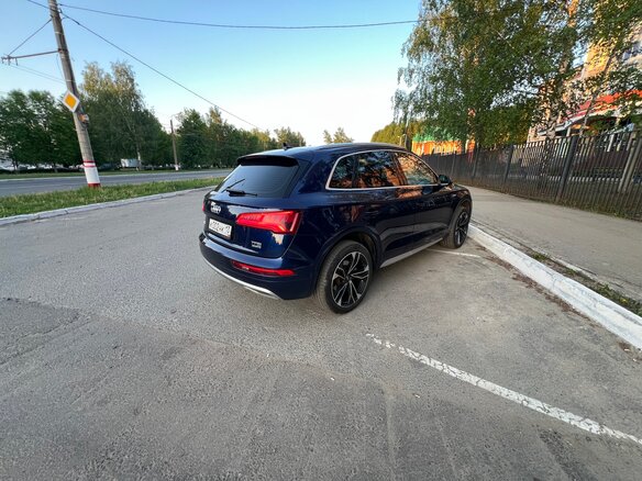 2017 Audi Q5 II (FY), синий, 3000000 рублей - вид 5