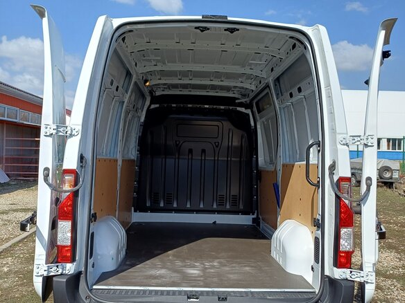 2024 Renault Master, белый, 5200000 рублей - вид 8