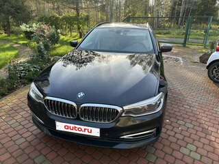 2019 BMW 5 серии 530d xDrive VII (G30/G31/G38), синий, 3900000 рублей, вид 2