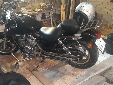 1993 Honda Magna, чёрный, 500000 рублей, вид 3