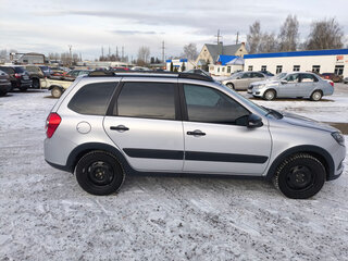 2024 Lada (ВАЗ) Granta Cross I Рестайлинг, серебристый, 1200000 рублей, вид 4